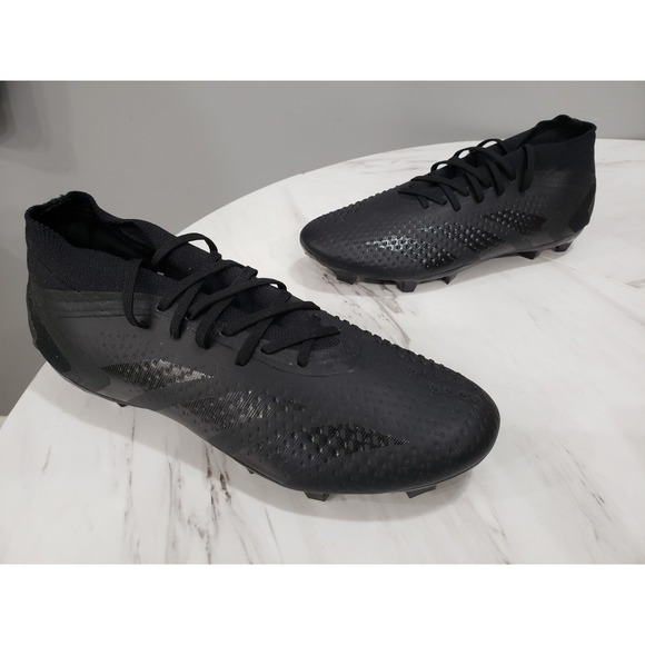 NEW - MENS 10.5 Adidas Predator Accuracy.2 FG Soccer Cleats Black GW4588 fútbol